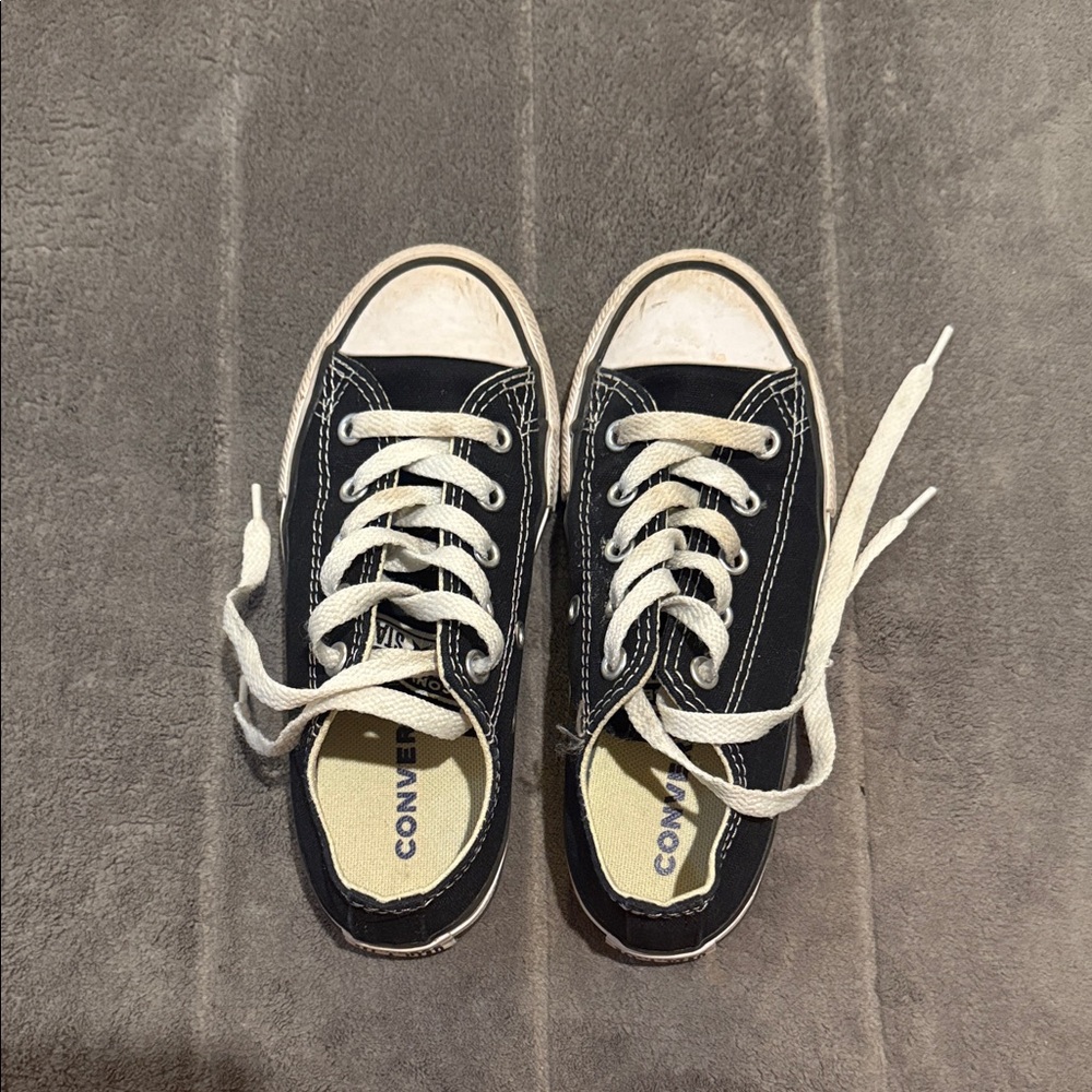Kids' Chuck Taylor All Star Low Top Sneaker